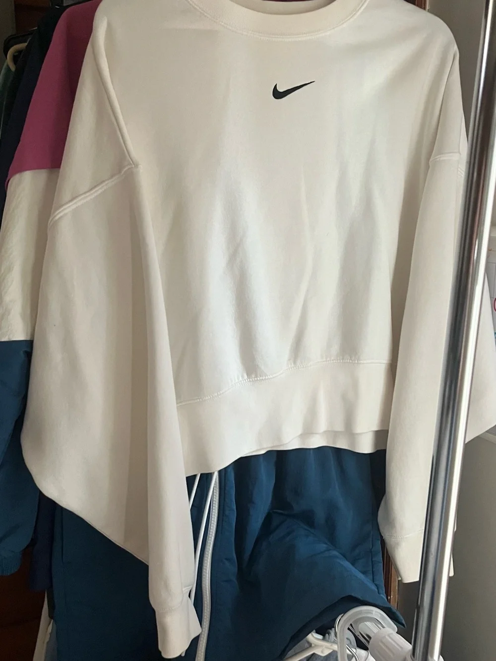 Women's Nike White Pullover Sweatshirt